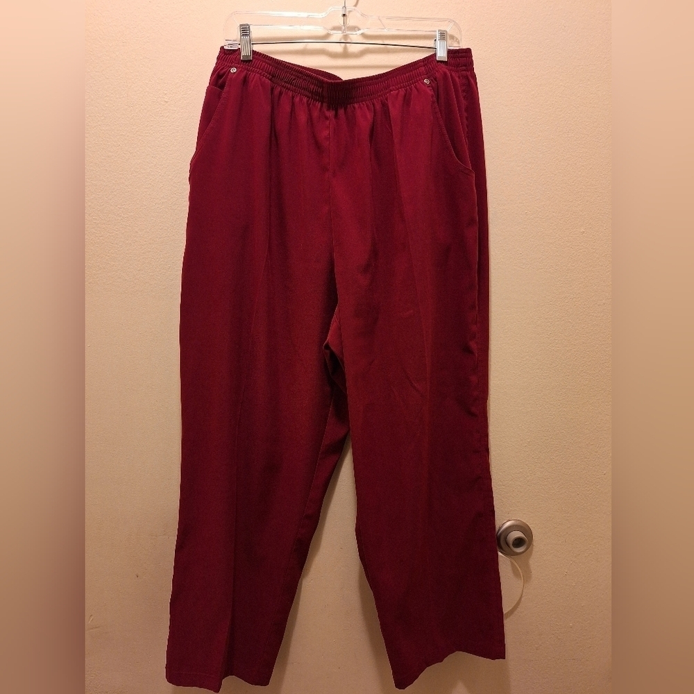 Monterey by Koret Vintage Burgundy Elastic Waist Pleated Pants